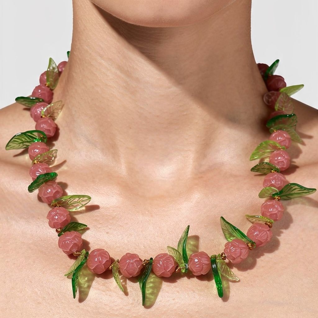 Rosepop Necklace